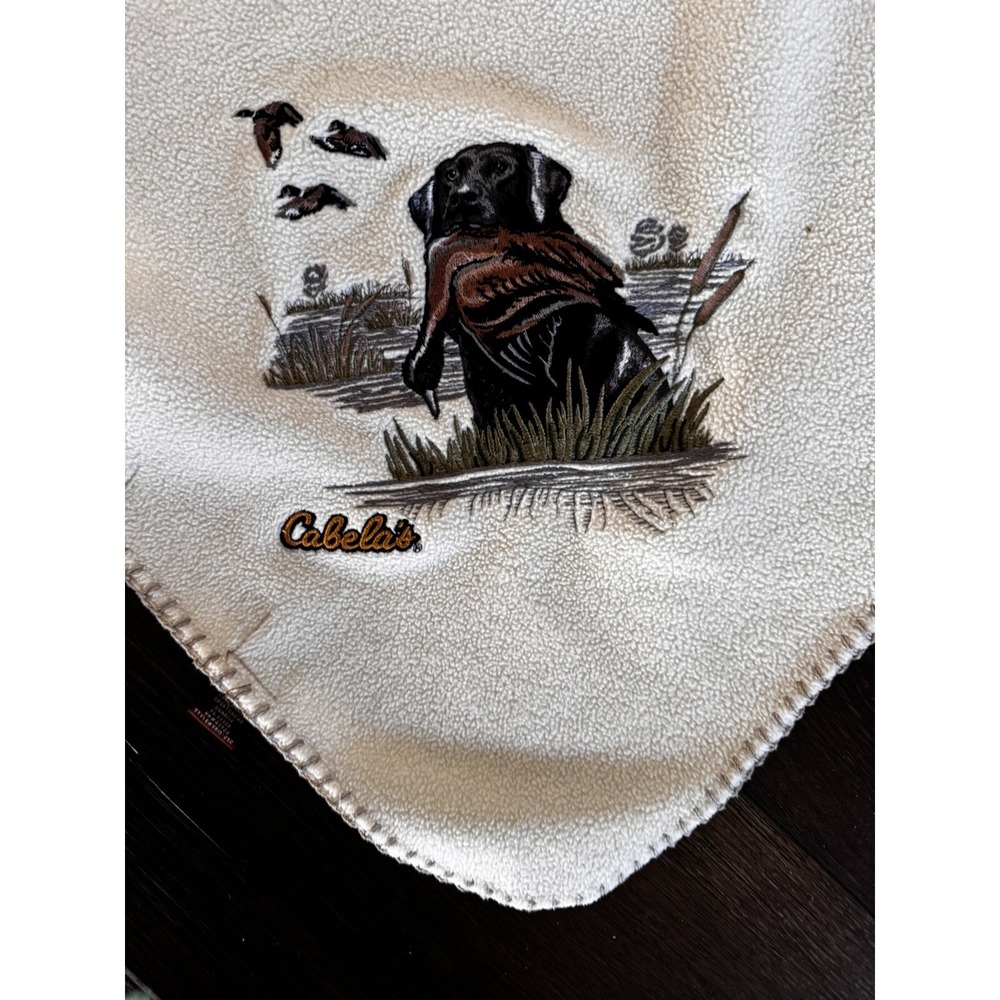 Dog And Ducks Embroidery Throw 42"x60" Cream Color By Cabelas - Picture 2 of 7